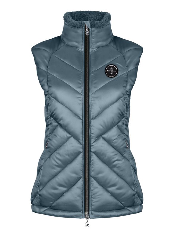 FP Davina Vest